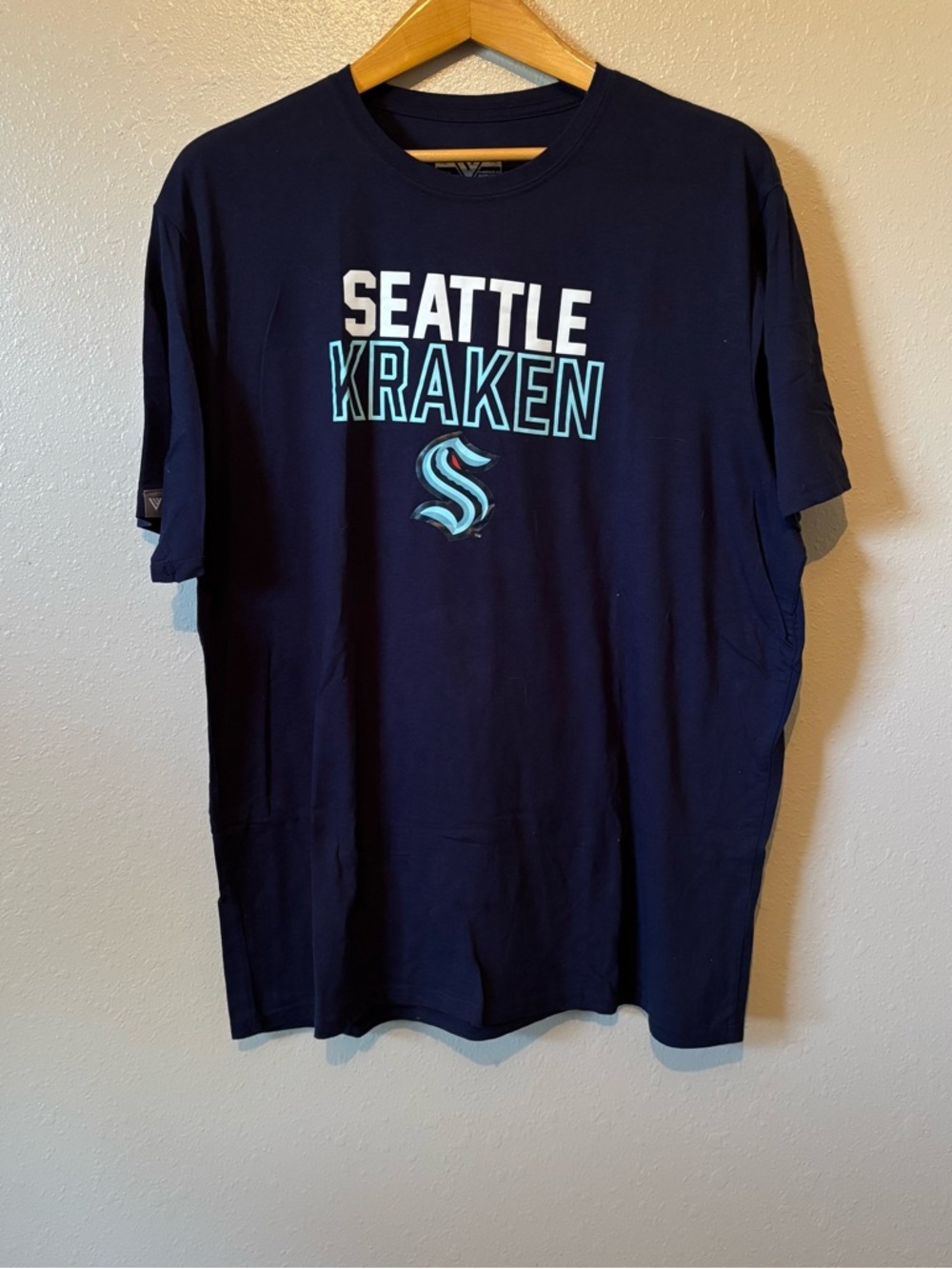 Seattle kraken t shirt